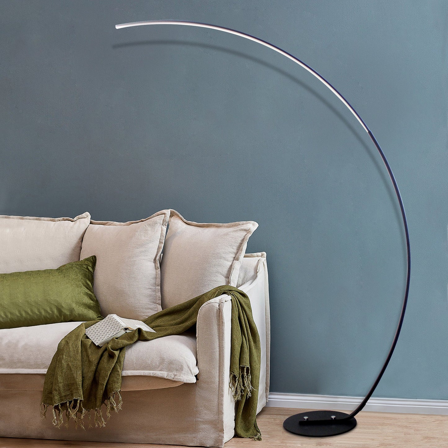 Slimline RGB Standing Lamp – Mood Lighting Masterpiece