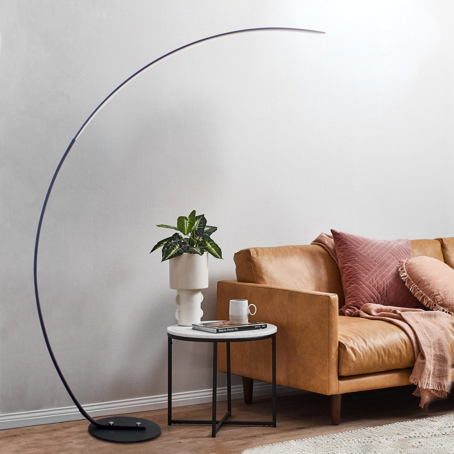 Slimline RGB Standing Lamp – Mood Lighting Masterpiece