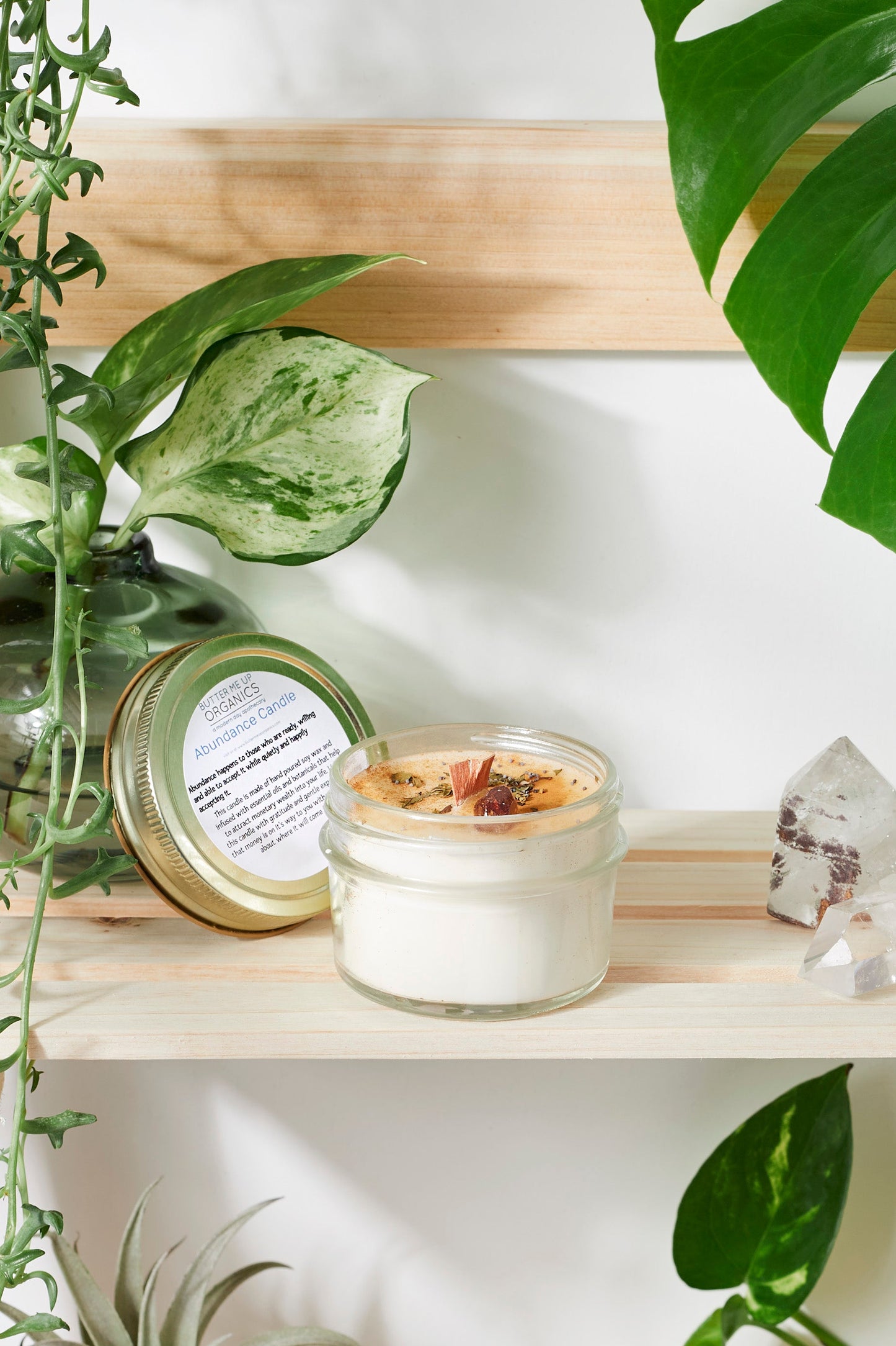 Abundance Ritual Candle | Hand-Poured Soy Candle for Prosperity & Success