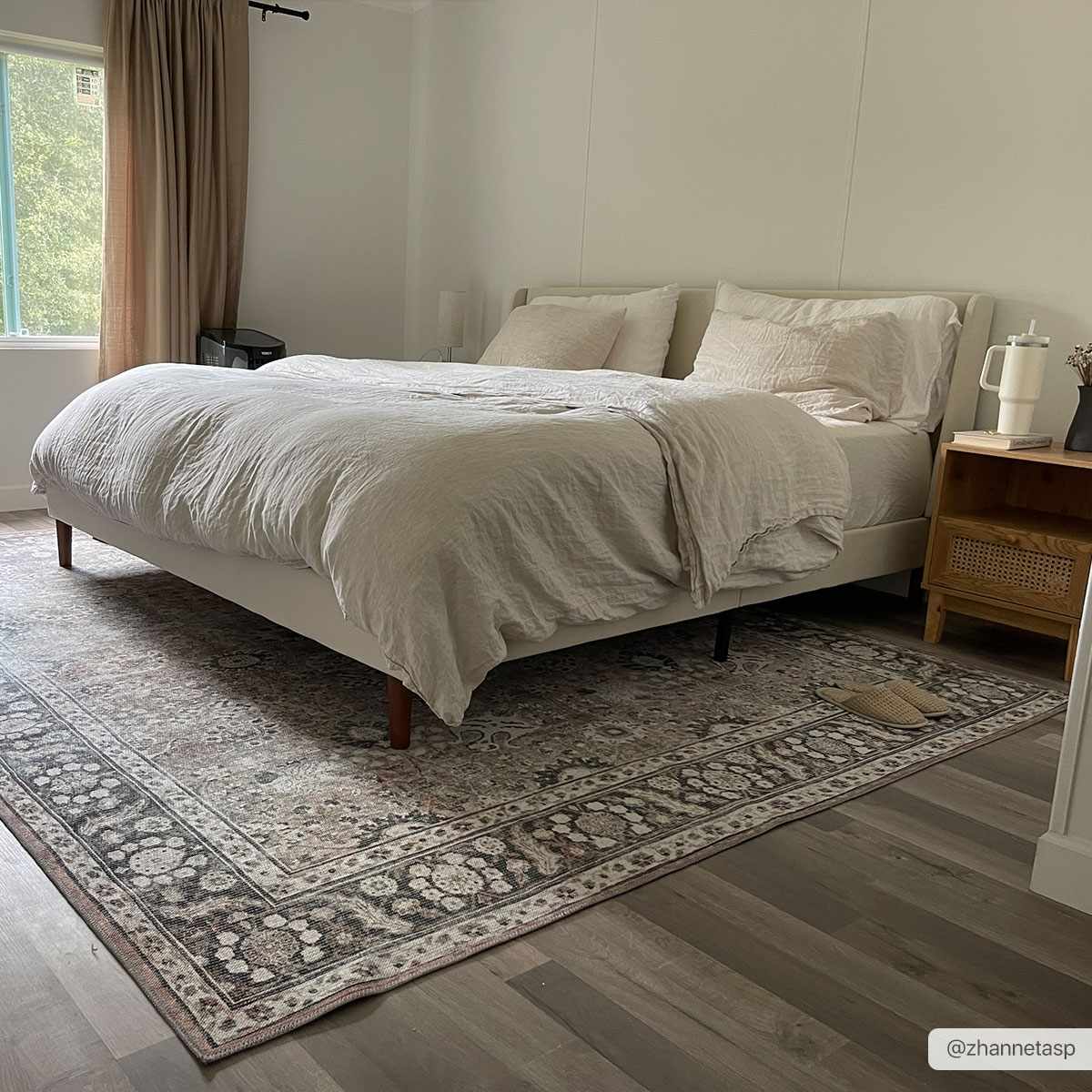 The Ganyangan Collection: Low-Pile Rug with Vintage Style