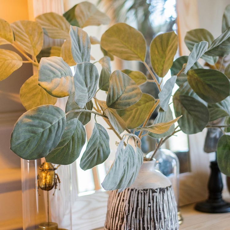 Faux Dans Leaf Stem – Handmade Artificial Greenery