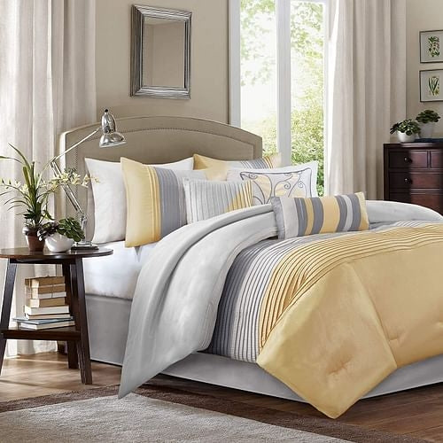 7-Piece Queen Comforter Set with Decorative Pillows