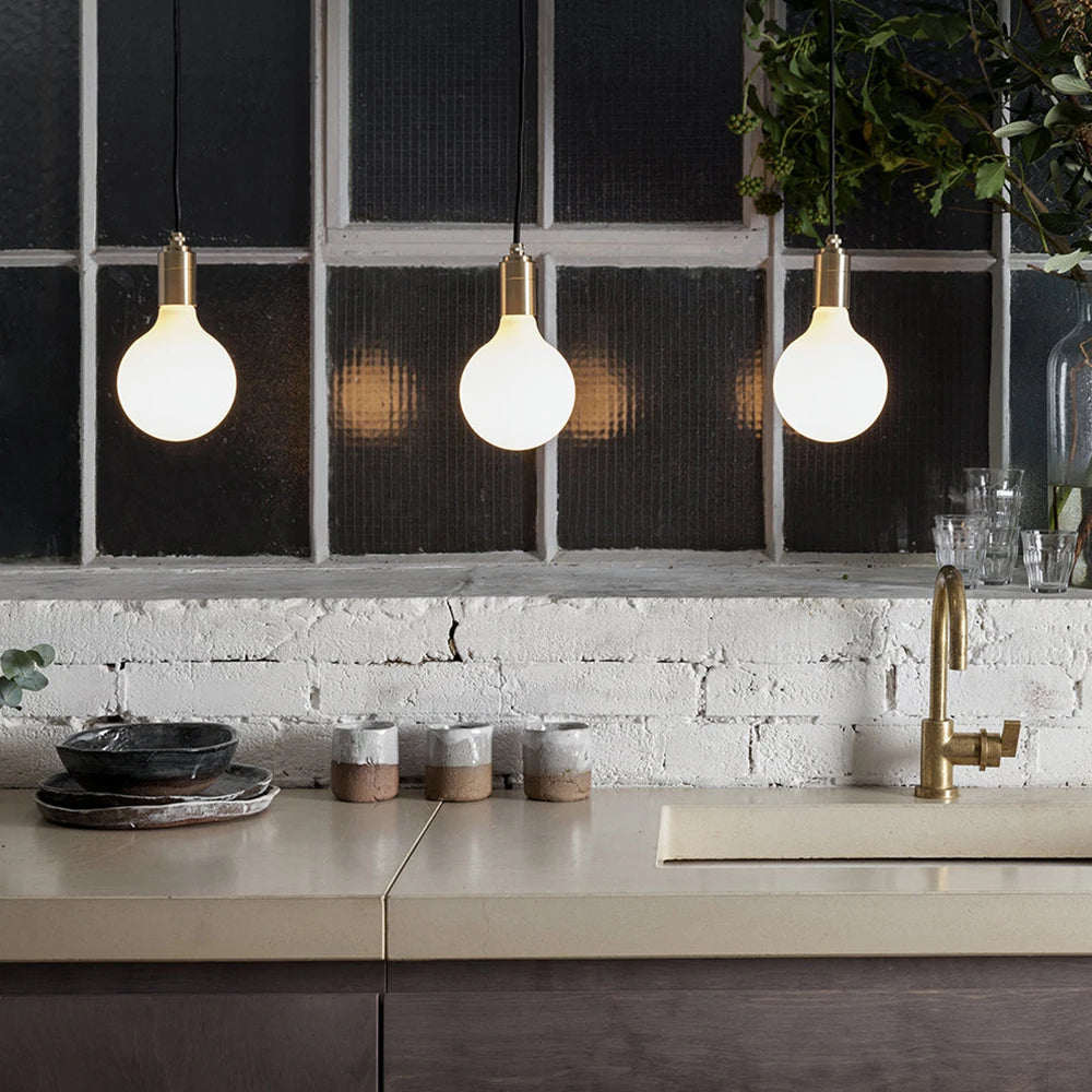 Modern Frosted LED Globe Bulbs – Energy-Efficient Soft Glow
