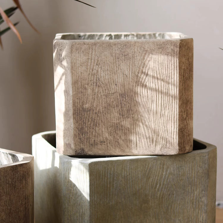 Lightweight Magnesium Clay Planter | Brown Indoor & Outdoor Pot with Drainage