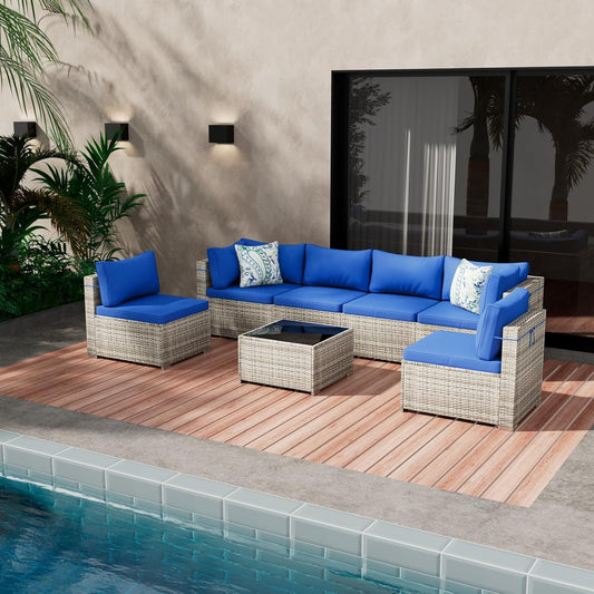 Outdoor wicker conversation set with 9cm thick cushions