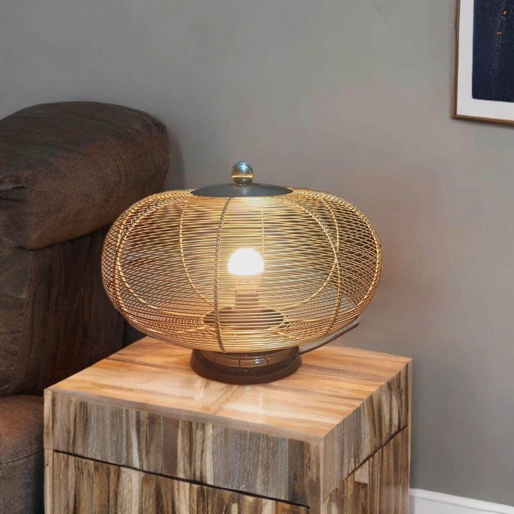 Modern Decorative Metal Table Lamp with Oval Wire Mesh Shade – Warm