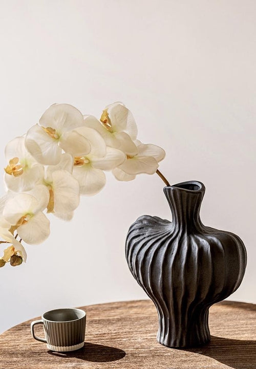 Viral Interior Design Hack: Wabi-Sabi Brick Ceramic Vase