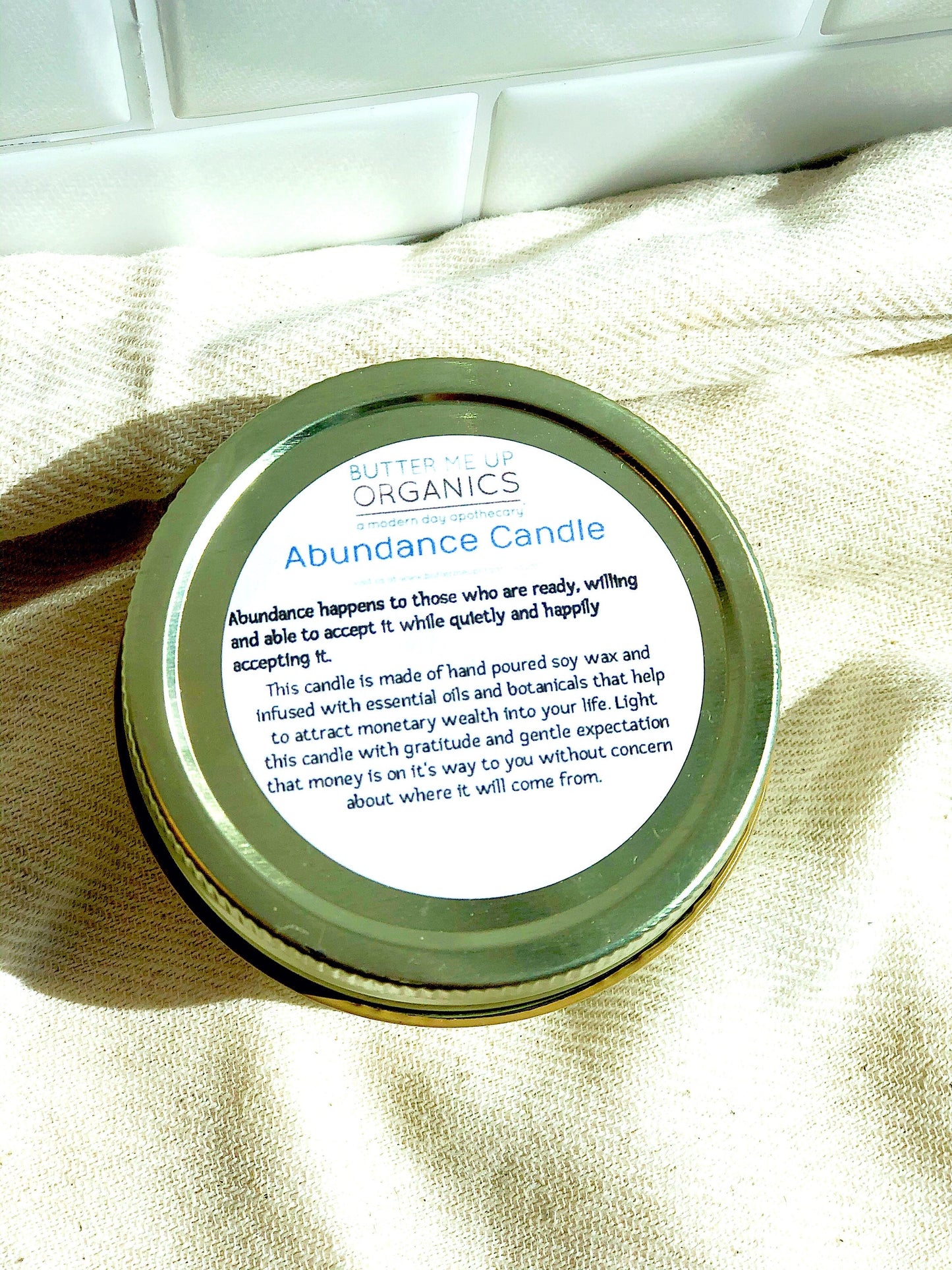 Abundance Ritual Candle | Hand-Poured Soy Candle for Prosperity & Success