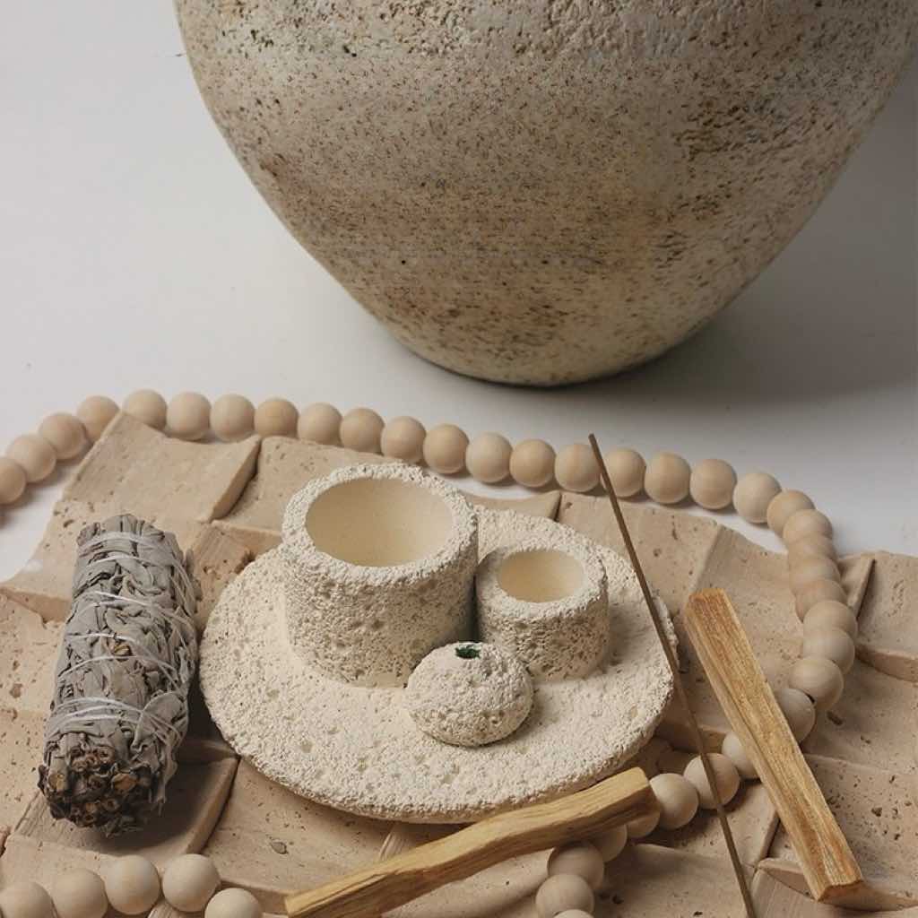 Nordic All-in-one Candle & Incense Holder