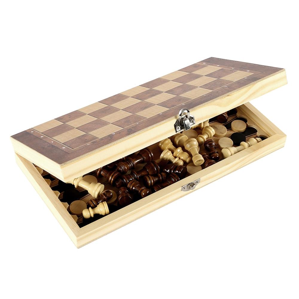 Classic Wooden Chess Set – Compact & Foldable