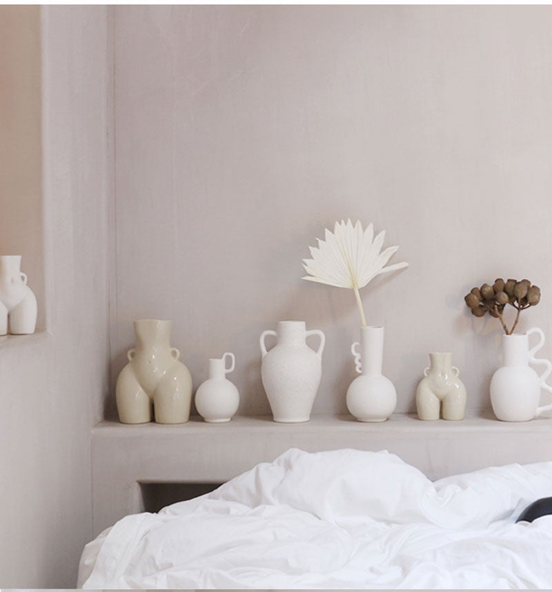 Timeless decorative pottery vase – the perfect home accent piece