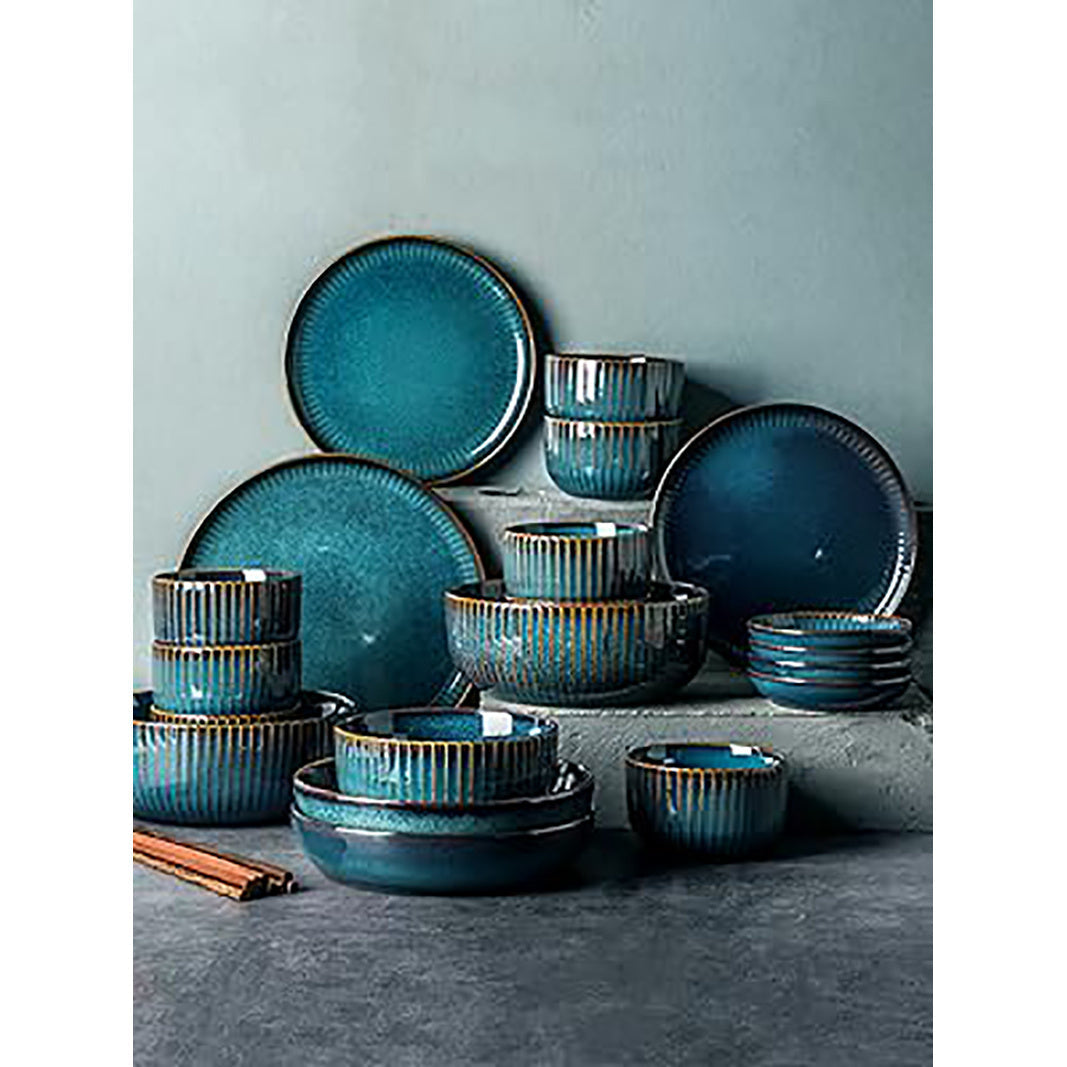 Stylish Ceramic Dinner Plate – Perfect for Modern Dining