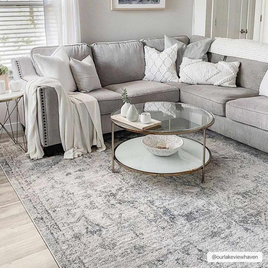 Orrick Modern Farmhouse Medallion Rug – Soft Gray & Cream Persian Design