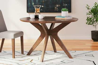 Traditional Round Dining Table – Retro-Inspired Design for Everyday Use