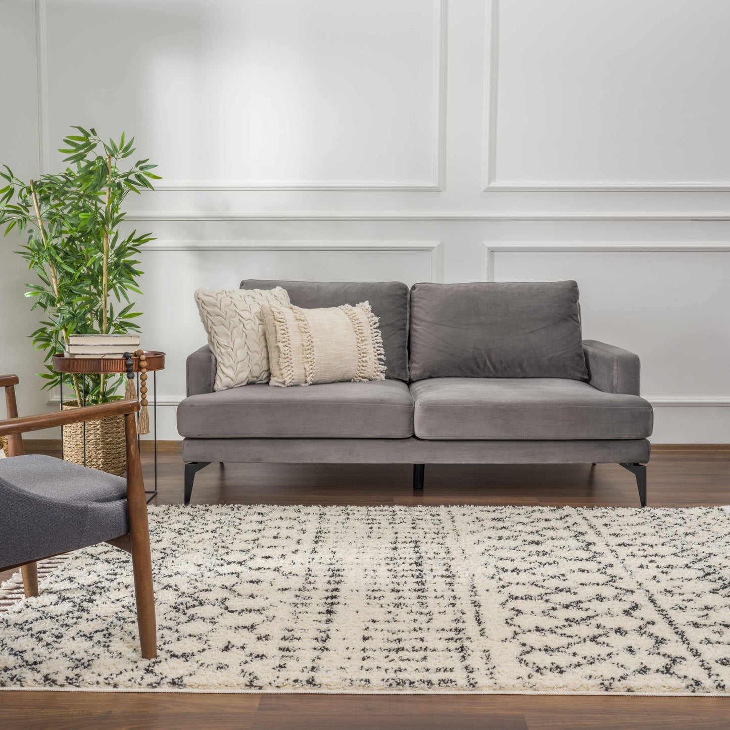 Hauteloom Kibureau Moroccan-Inspired Shag Area Rug