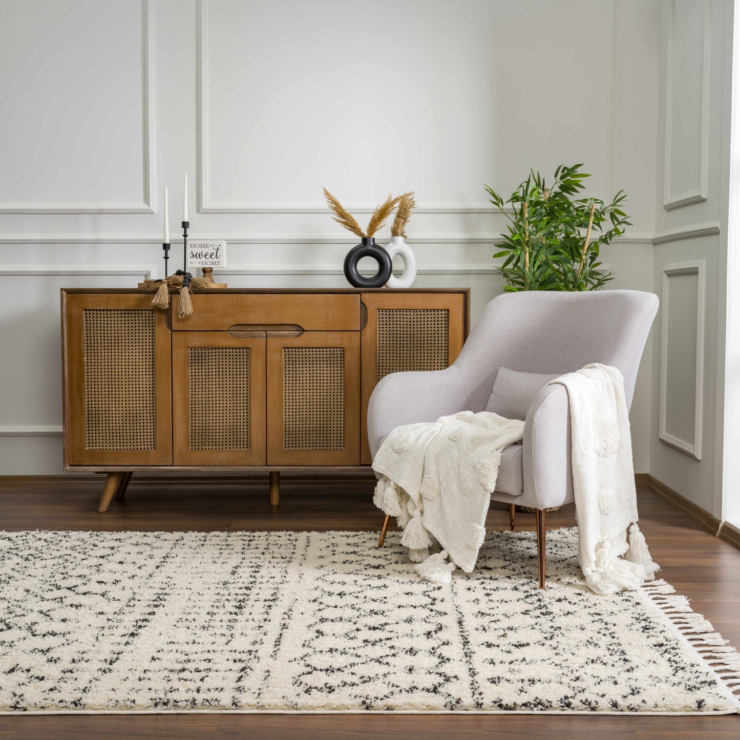 Hauteloom Kibureau Moroccan-Inspired Shag Area Rug