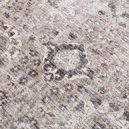 The Ganyangan Collection: Low-Pile Rug with Vintage Style