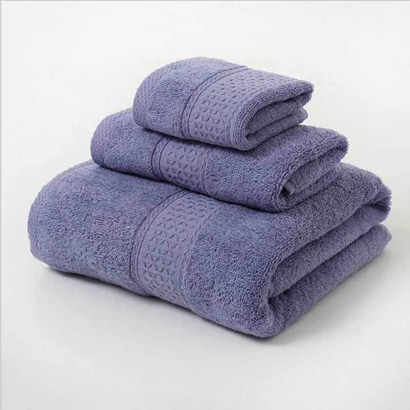 Super Absorbent Cotton Bath Towel — Lightweight & Quick Dry
