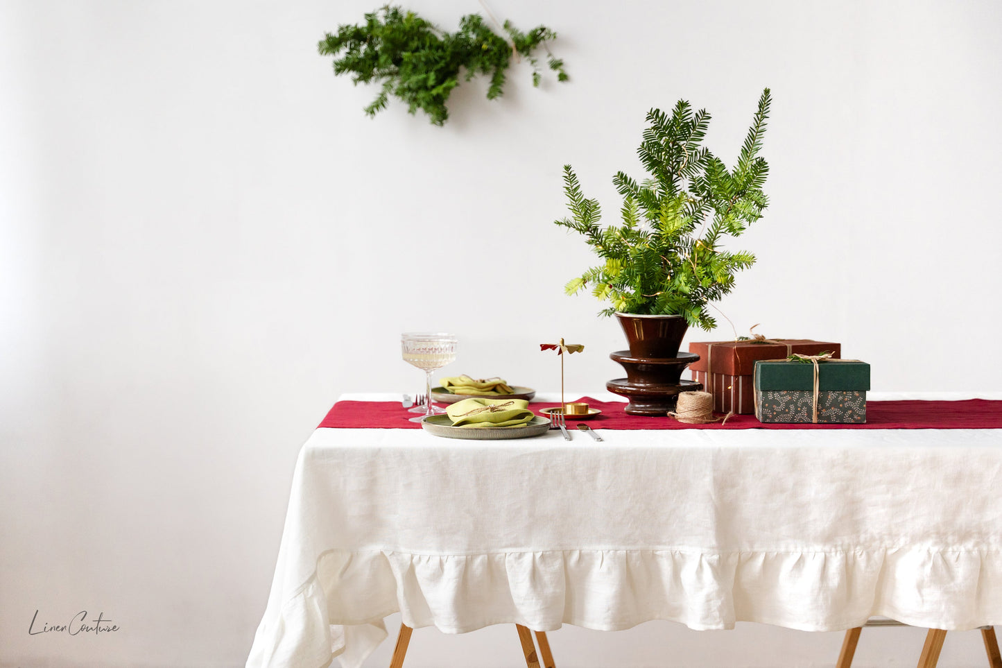 Rustic Ruffled Linen Table Cover – Wedding & Dining