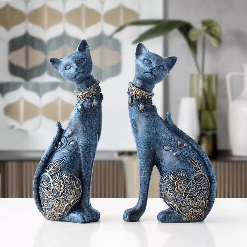 Decorative Resin Cat Figurine – European-Inspired Home Accent
