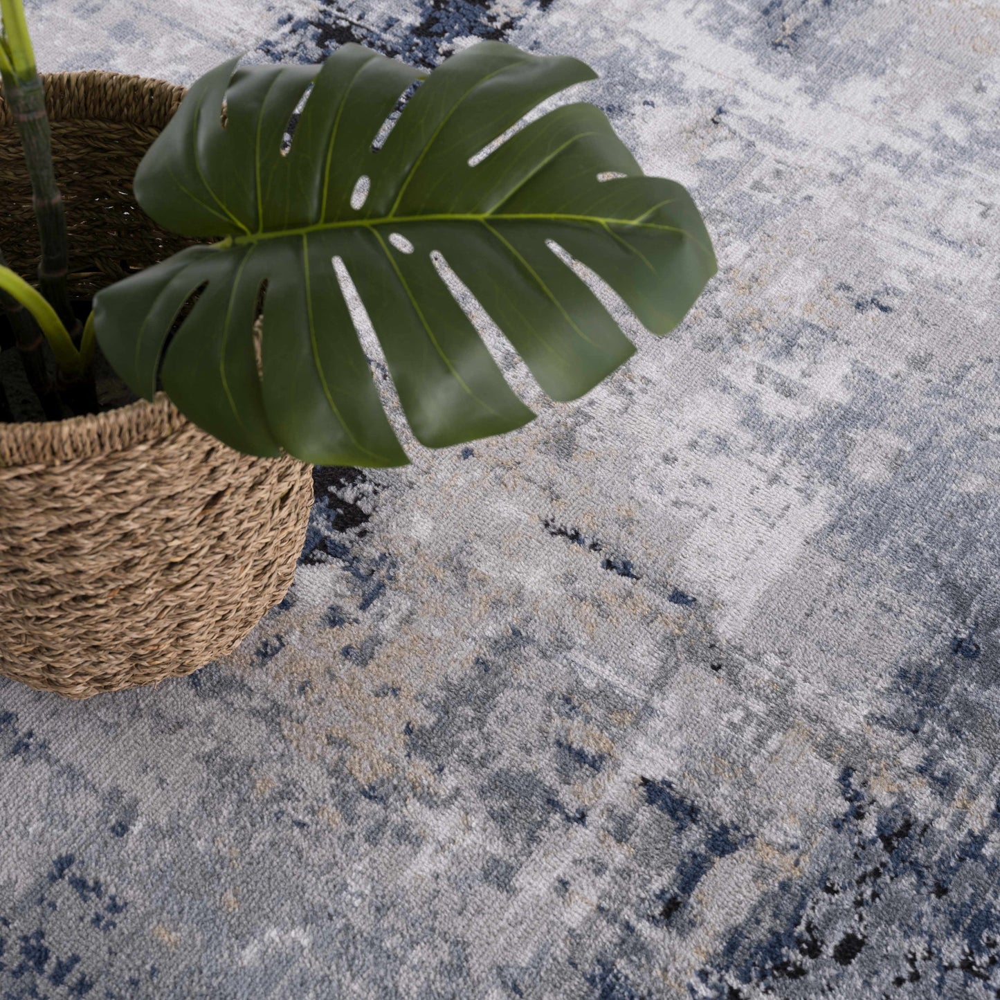 Modern Artistic Area Rug – Campsall Collection in Soft Blue and Gray Tones