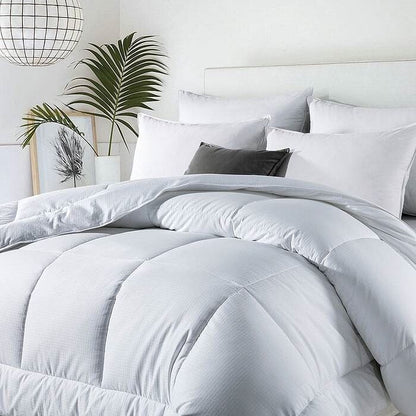 All Seasons Soft Down Alternative Comforter - Hypoallergenic & Machine Washable