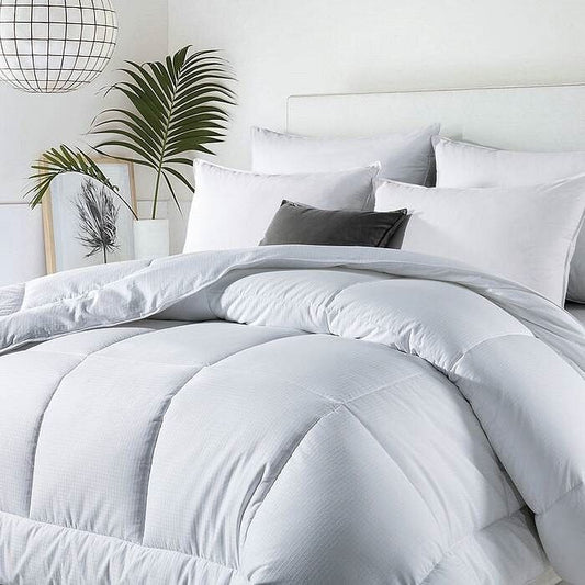 All Seasons Soft Down Alternative Comforter - Hypoallergenic & Machine Washable