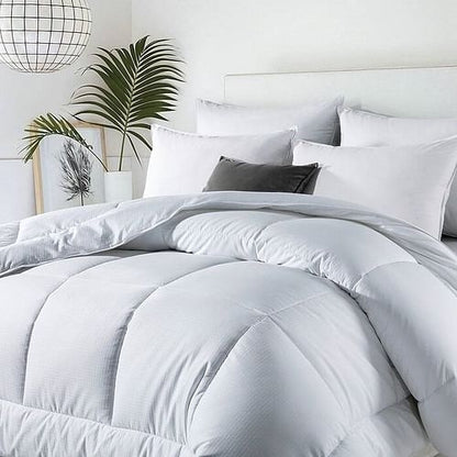 All Seasons Soft Down Alternative Comforter - Hypoallergenic & Machine Washable
