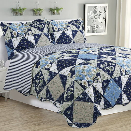 Midnight Bloom Quilt Set