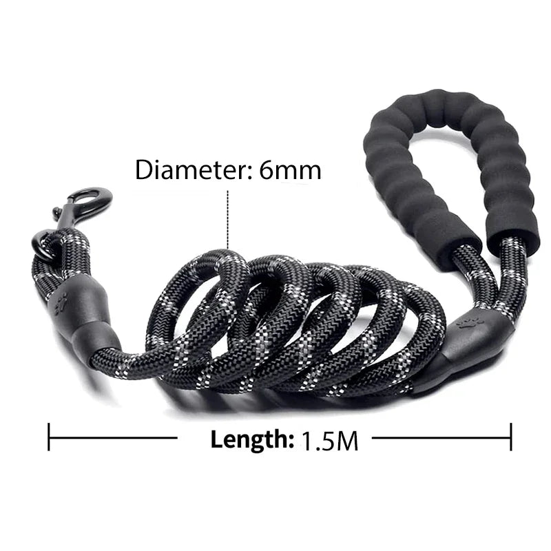 Black dog leash with measurement details on a white background