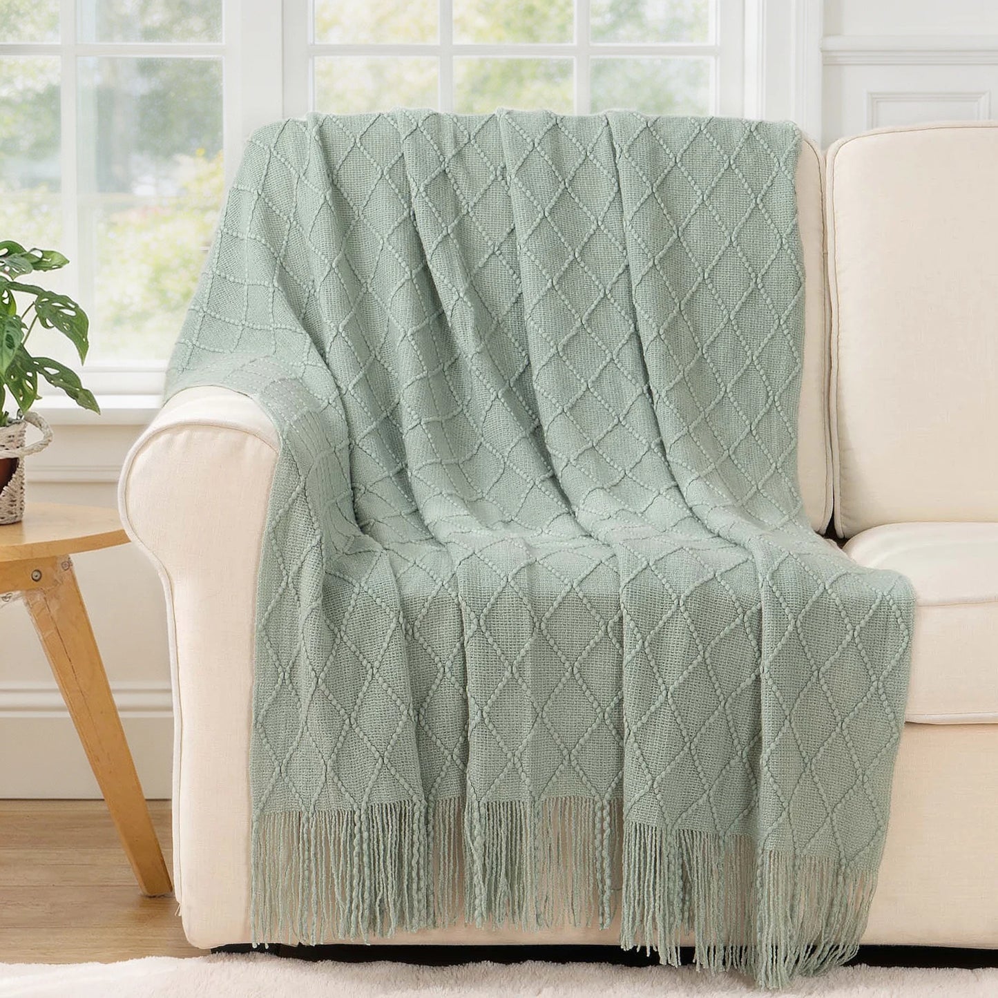 Textured Tassel Throw Blanket for Sofa or Bed