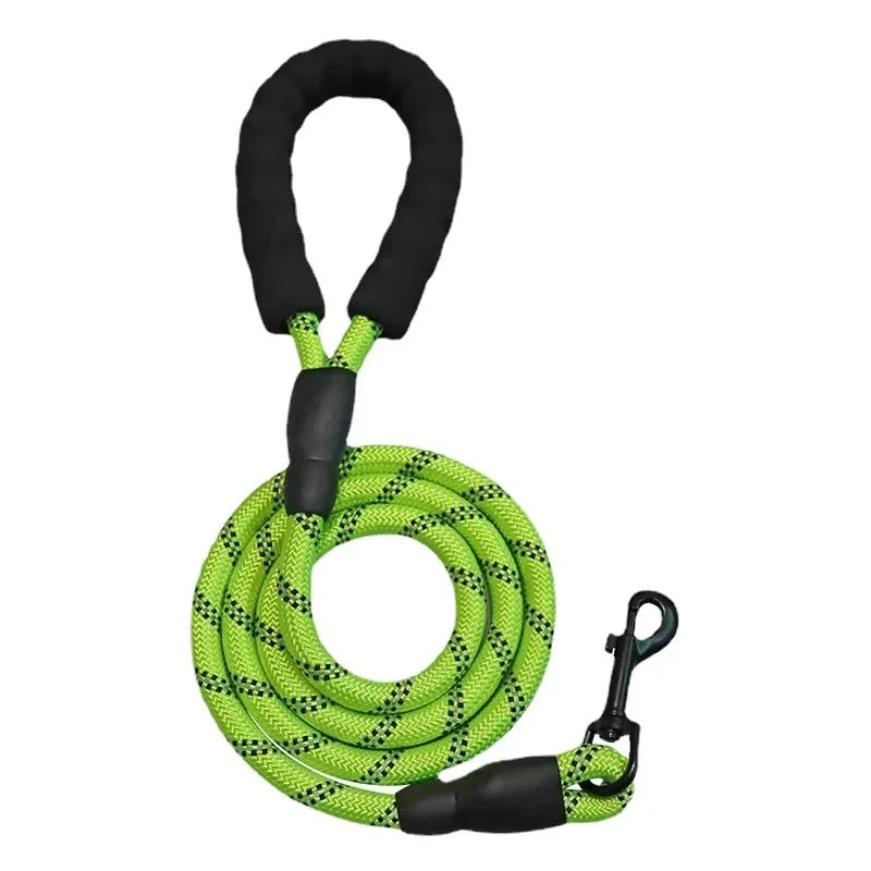 Heavy Duty Nylon Dog Leash — Anti-Tangle & Comfortable Grip