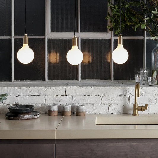 Modern Frosted LED Globe Bulbs – Energy-Efficient Soft Glow
