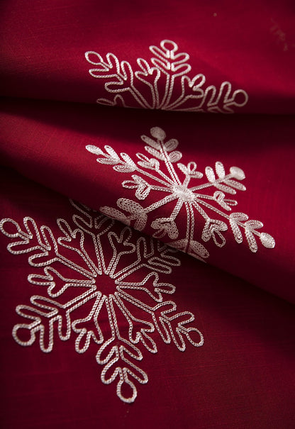 Elegant Christmas Snowflake Tablecloth