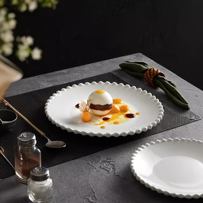 Elegant White Wave Ceramic Dinner Plate – Minimalist Style