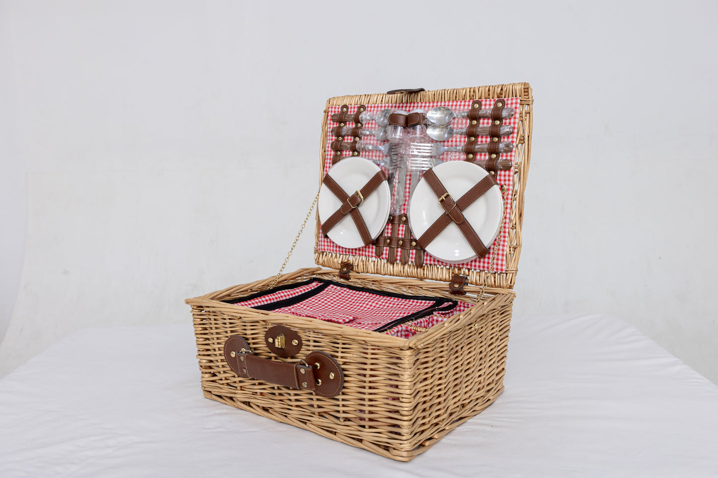 Wicker Picnic Basket Set for Four: Gingham Liner, Willow Hamper