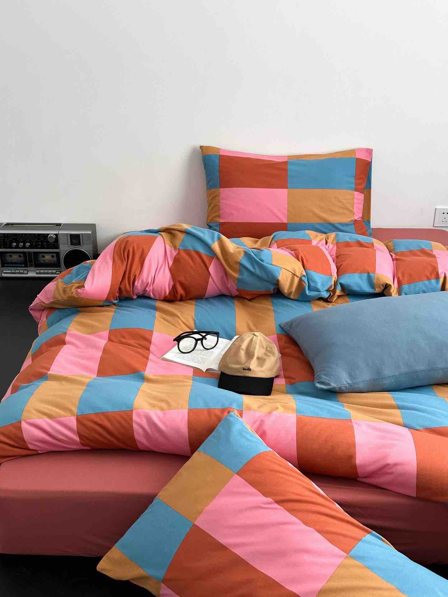Rainbow Checkered Duvet Cover Set