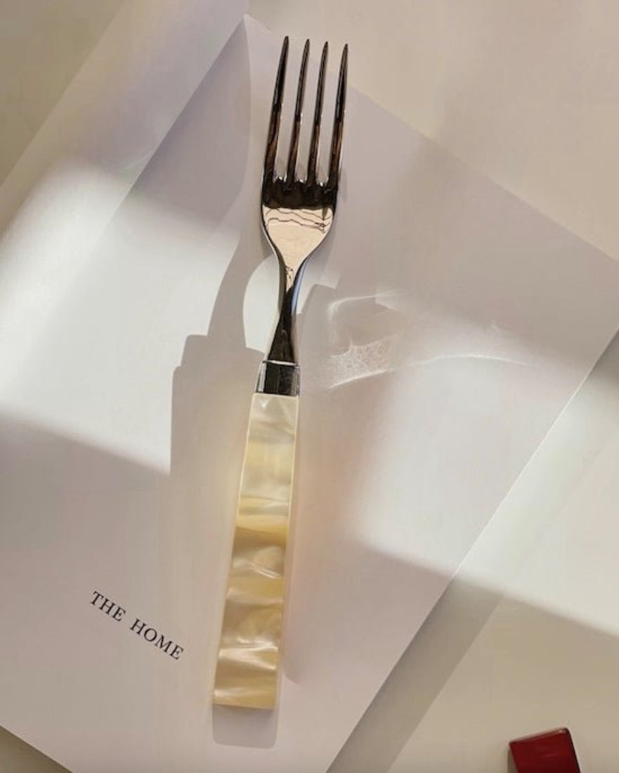 Handmade Italian Flatware Set with Pearly Handles (8 PCS)